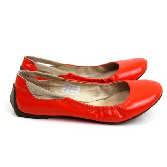 Tsubo ORANGE PATENT LEATHER FLAT BALLET SLIP ON SHOES Sz 7 US/38 - Picture 2 of 11